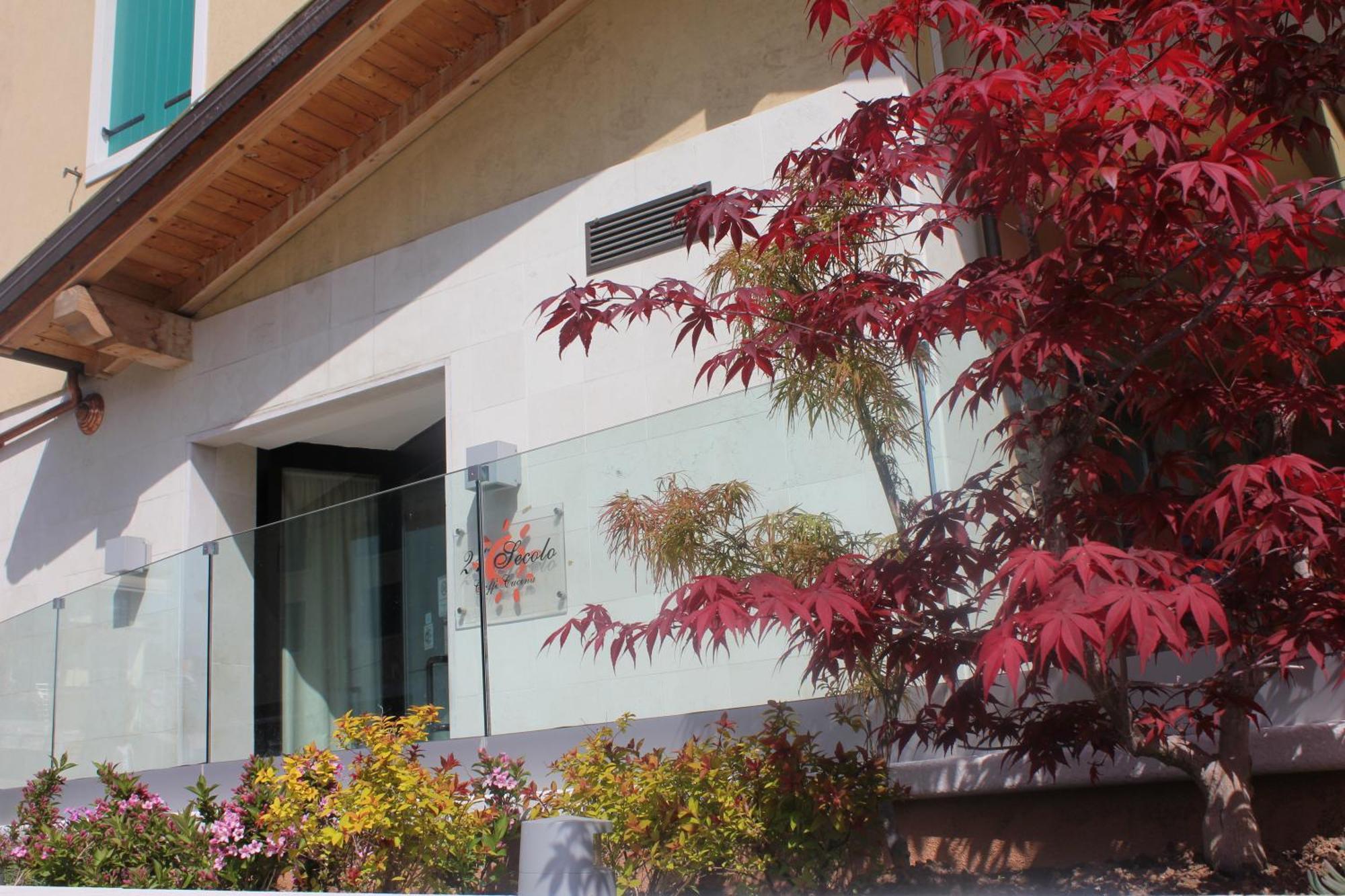 Hotel Al Sole - Enjoy Holiday Cavaion Veronese Exteriör bild