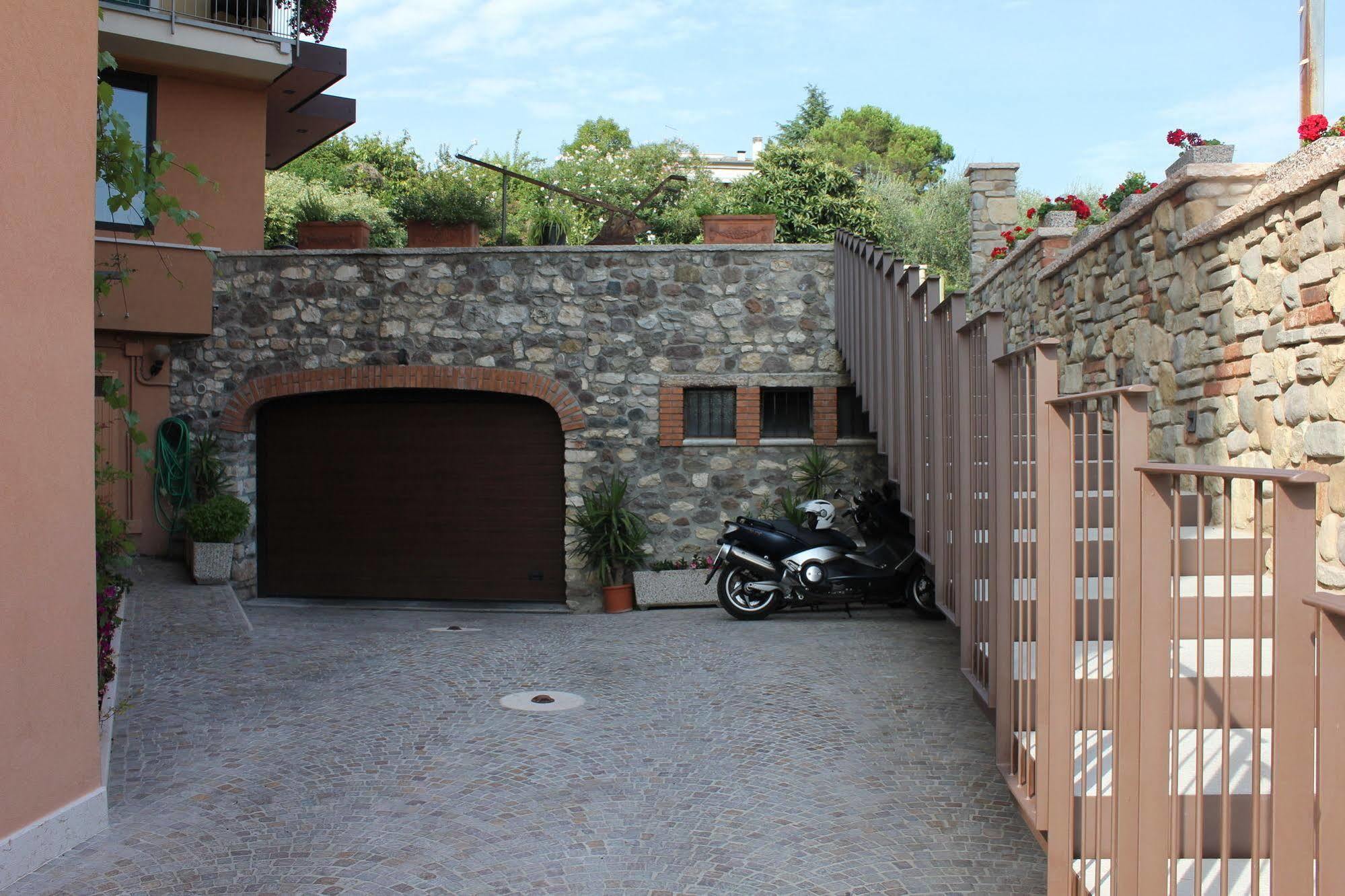 Hotel Al Sole - Enjoy Holiday Cavaion Veronese Exteriör bild