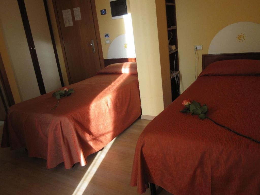 Hotel Al Sole - Enjoy Holiday Cavaion Veronese Rum bild